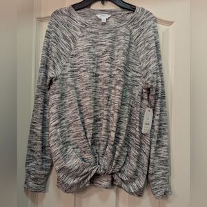 Time and Tru Gray Long Sleeve Top